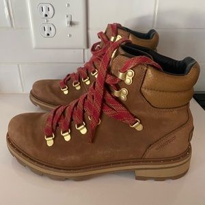 Sorel Lennox hiker bootie